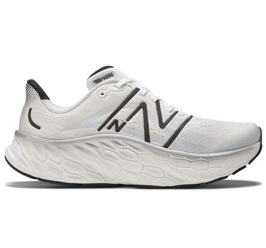 Foto do tênis New Balance Fresh Foam X More V4